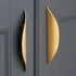 Copper Color Kitchen Door Handle Nordic Wardrobe Wardrobe Drawer Knob Hardware Black Gold Leaf Crescent Shape Home Decoration